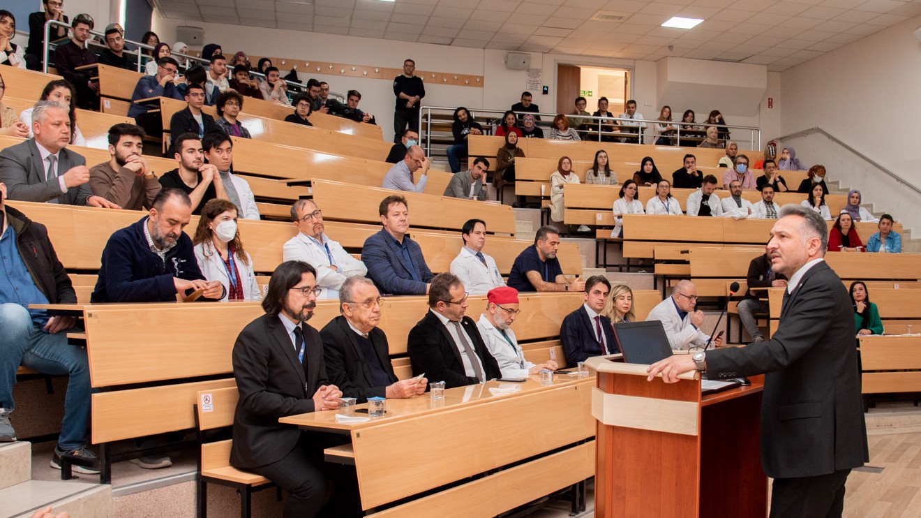 Selçuk Üniversitesi Tıp Fakültesinin eğitim - öğretim başarısı ikinci kez tescillendi